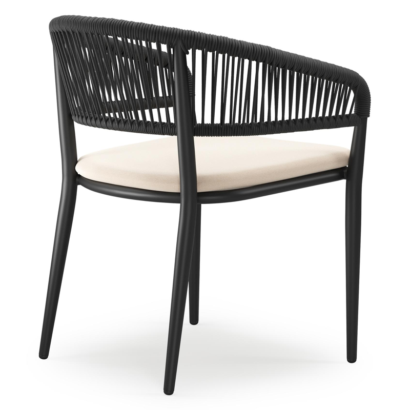 Chaise de jardin empilable Tolfa en aluminium noir et corde ronde tissée verticalement noir avec coussin en All Weather Sunbrella® Luxe Natte Linen Chalk