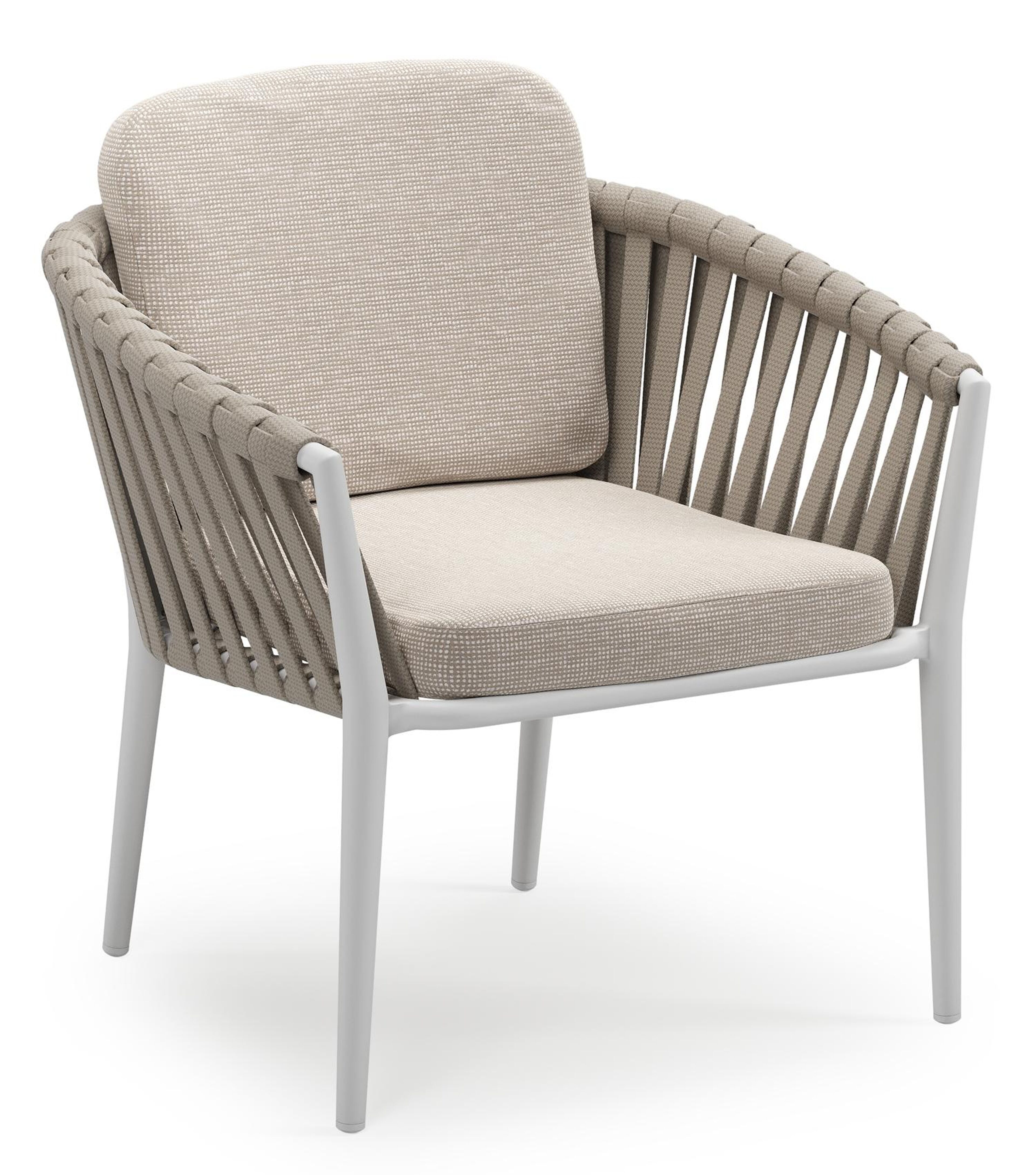 Orso low dining tuinstoel in wit aluminium en beige verticaal geweven luxe vlakke brede rope met stoelkussen in All Weather Sunbrella® Luxe Slow Farafra