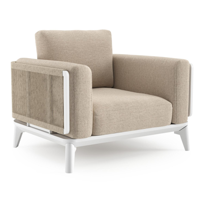 Fauteuil de jardin Mosa en aluminium blanc et résine tressée torsadée beige et coussins en weather+ softtouch rustic