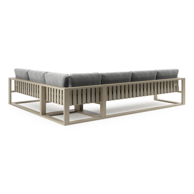 Verato loungehoek in beige aluminium met savane grey all weather sunbrella® luxe kussen