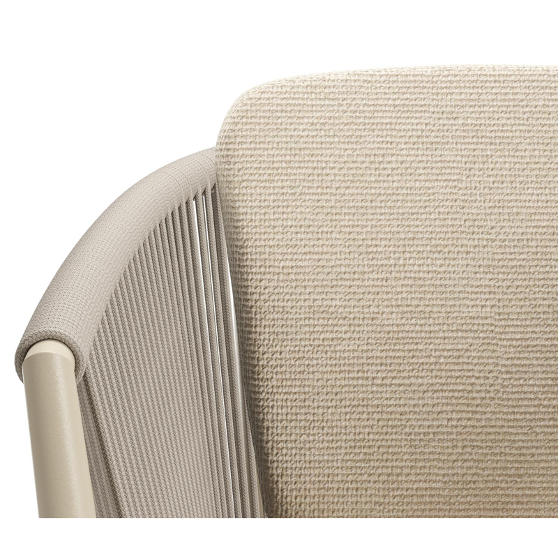 Orso stapelbare tuinstoel in beige aluminium en beige vierkant geweven ronde rope met kussen in All Weather Cosytica Althea Chalk