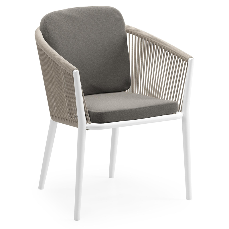 Orso tuinstoel in wit aluminium en beige verticaal geweven ronde rope met luxe zitkussen in All Weather Sunbrella® Luxe Natte Dark Taupe