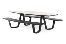 L 240 x B 181 x H 72 cm