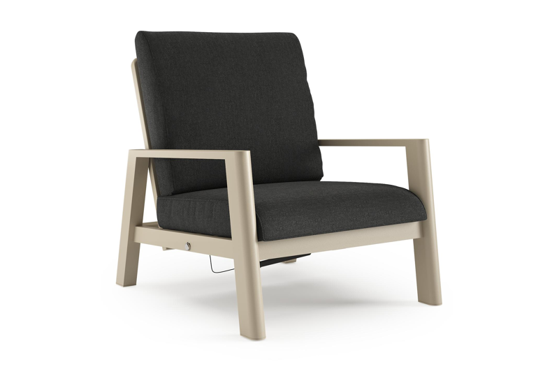 Cirello loungestoel 1-zit in beige aluminium met chartres sooty all weather sunbrella® luxe kussen