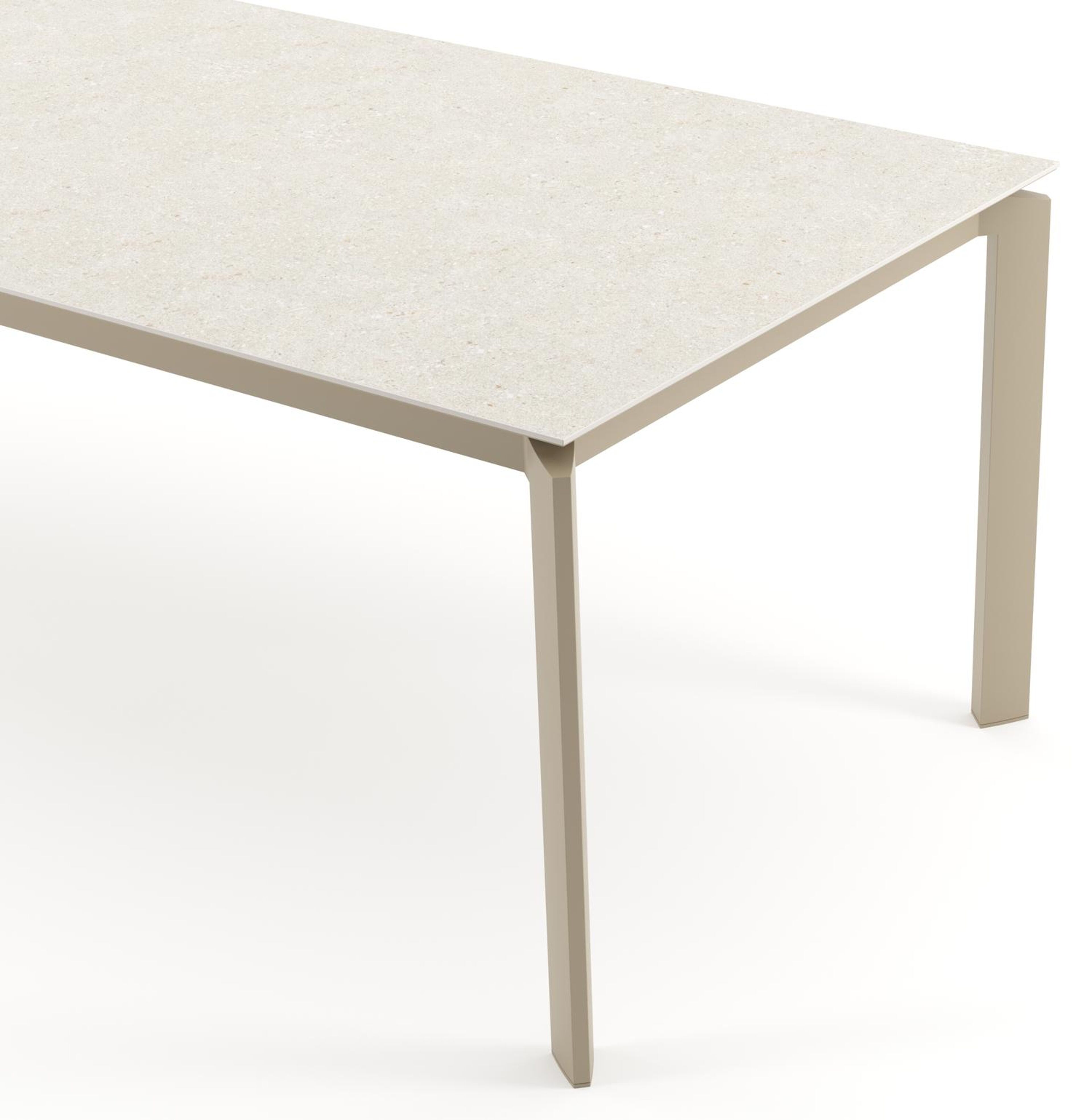 Cirello tuintafel rechthoekig in beige aluminium en volkeramiek Shilin - L 240 x B 100 x H 74.5 cm