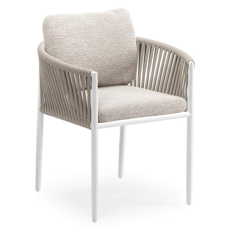 Organo tuinstoel in wit aluminium en beige verticaal geweven luxe vlakke rope met zitkussen in All Weather Sunbrella® Luxe Tundra Sand