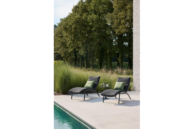 Siena ligbed in zwart aluminium en zwart textilene