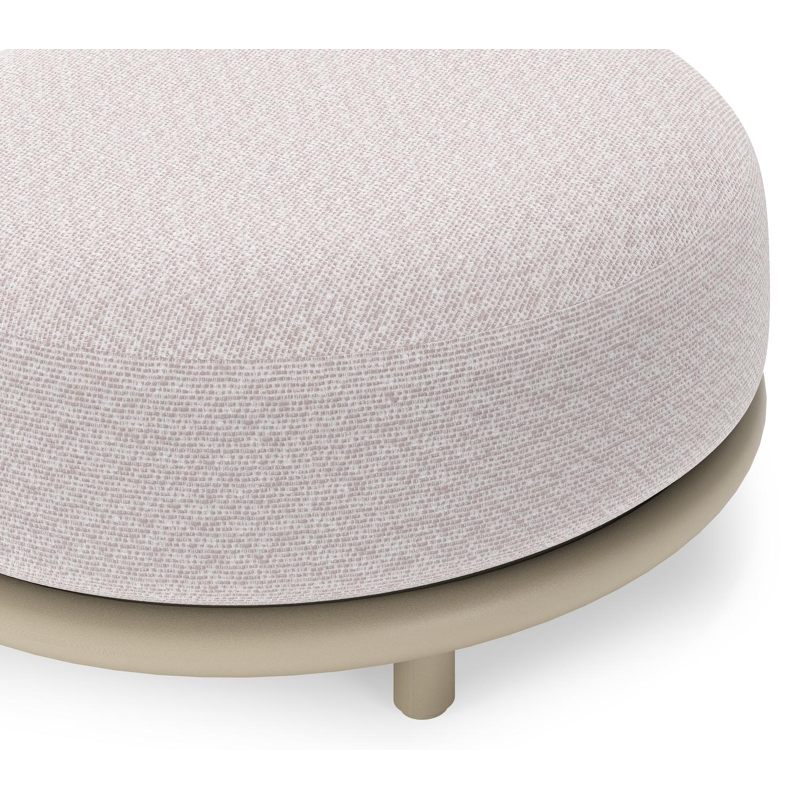 Lomano poef in beige aluminium en beige verticaal geweven luxe vlakke rope met Wander Gobi all weather sunbrellaÂ® luxe