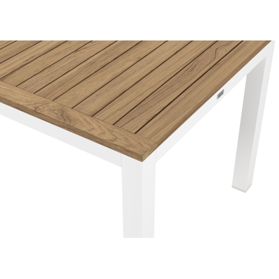 Varese tuinset in wit aluminium en naturel teak tafelblad met 6 stapelbare Bareto tuinstoelen