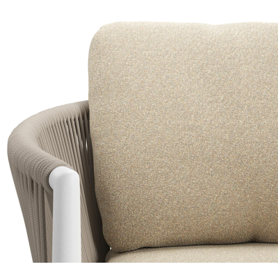 Organo tuinstoel in beige aluminium en beige verticaal geweven luxe vlakke rope met stoelkussen in All Weather Solica Soul Papyrus