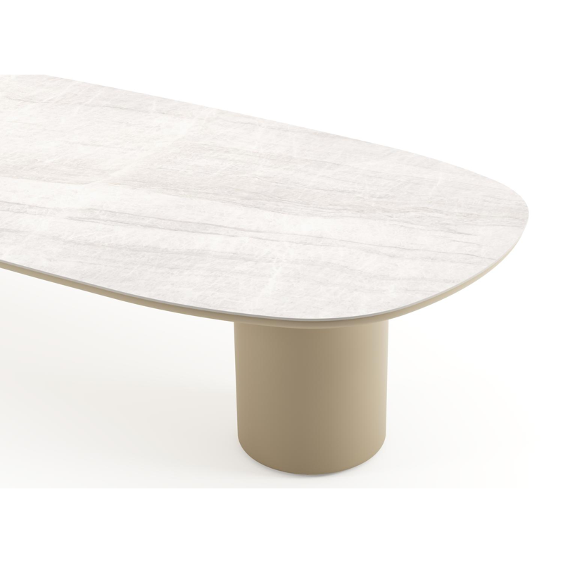 Table de jardin low dining Amico bombo en aluminium beige et céramique pleine Taj Mahal - Lg. 320 x Lrg. 130 x Haut. 61 cm