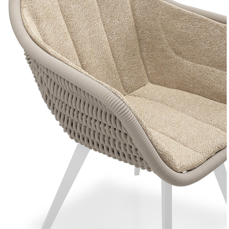 Pagino tuinstoel in wit aluminium en beige verticaal geweven ronde rope met zitkussen in All Weather Cosytica Madagascar Oak