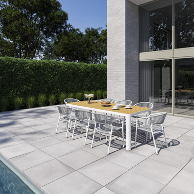 Ellara tuinset in wit aluminium en naturel polywood tafelblad met 8 stapelbare Vigo tuinstoelen