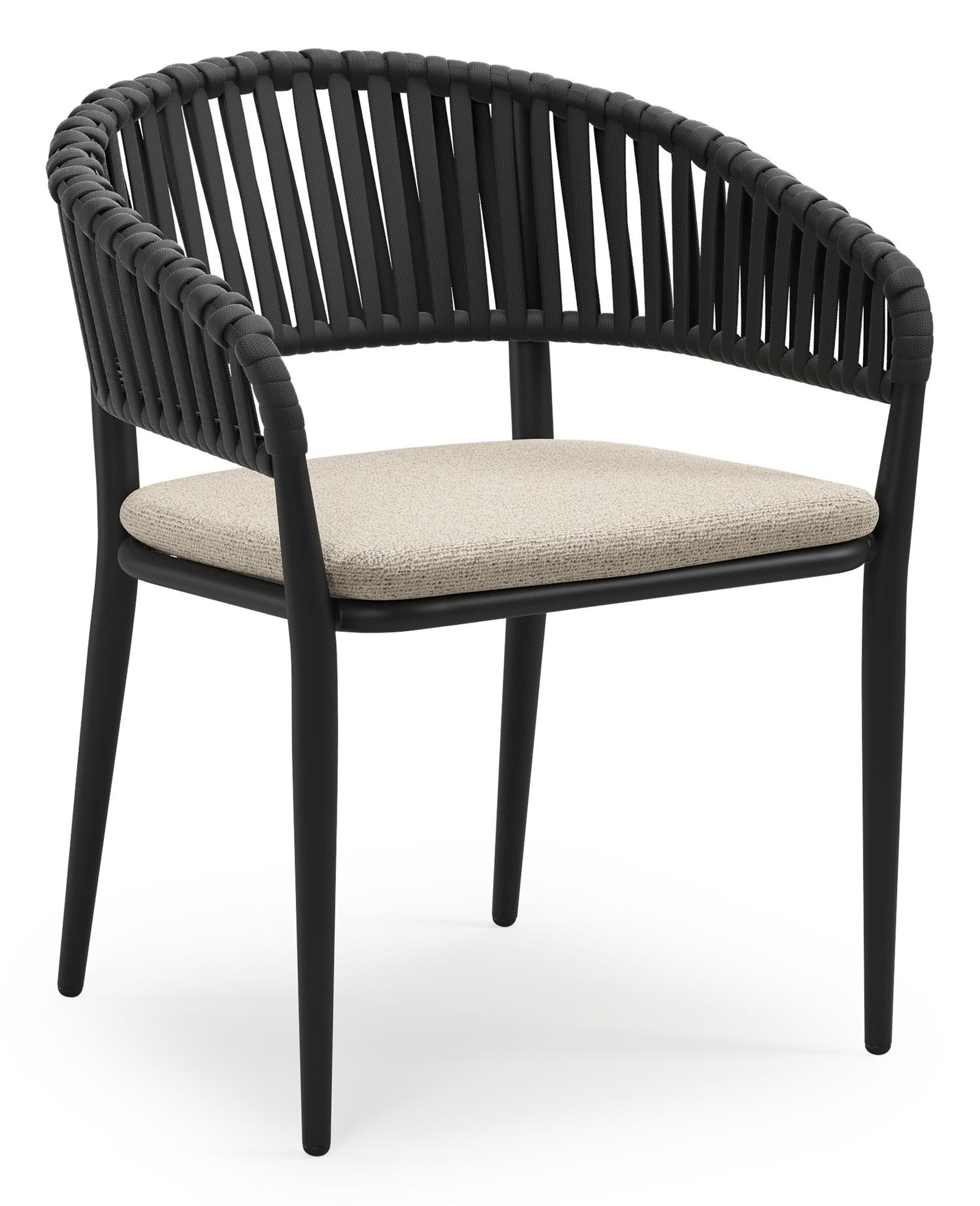 Tolfa stapelbare tuinstoel in zwart aluminium en zwart verticaal geweven luxe vlakke brede rope met stoelkussen in All Weather Cosytica Marbella Beige