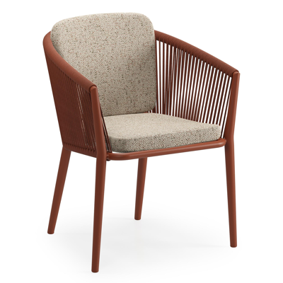 Orso stapelbare tuinstoel in roestbruin aluminium en roestbruin verticaal geweven ronde rope met kussen in All Weather Cosytica Bora Jungle