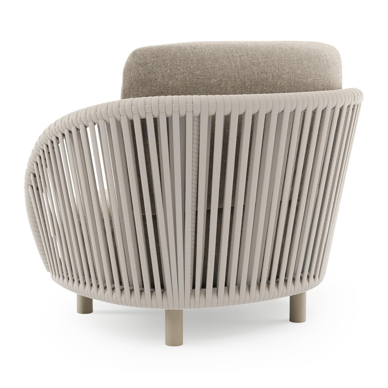 Fauteuil de jardin Lupino en aluminium beige et corde large plate de luxe tissée verticalement beige et coussins en all weather sunbrella® luxe chartres pewter