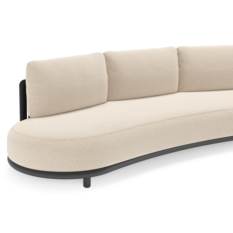 Lomano loungebank in zwart aluminium en zwart verticaal geweven luxe vlakke rope met lopi sand all weather sunbrella® luxe kussen