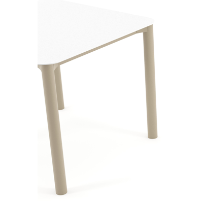 Table de jardin Orso rectangulaire arrondi en aluminium beige et céramique pleine Arctic White - Lg. 90 x Lrg. 90 x Haut. 74.5 cm
