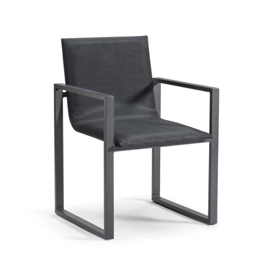 Verato tuinstoel in zwart aluminium en zwart comfort textilene