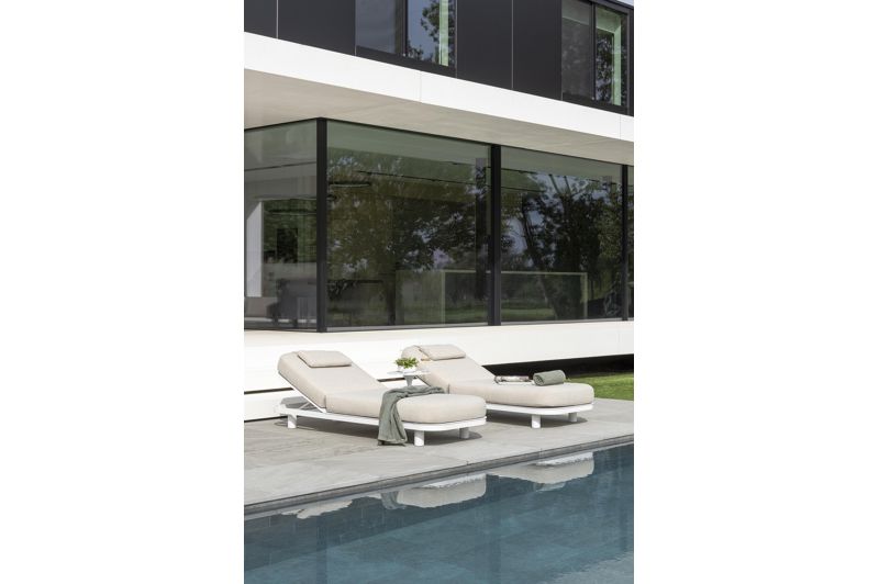 Table d'appoint Fano en aluminium blanc  - Dia. 43 x H 51 cm