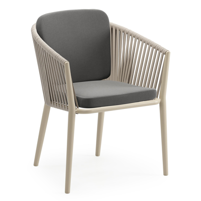 Chaise de jardin Orso en aluminium beige et corde plate tissée verticalement beige avec coussin en All Weather Sunbrella® Luxe Natte Charcoal Chine