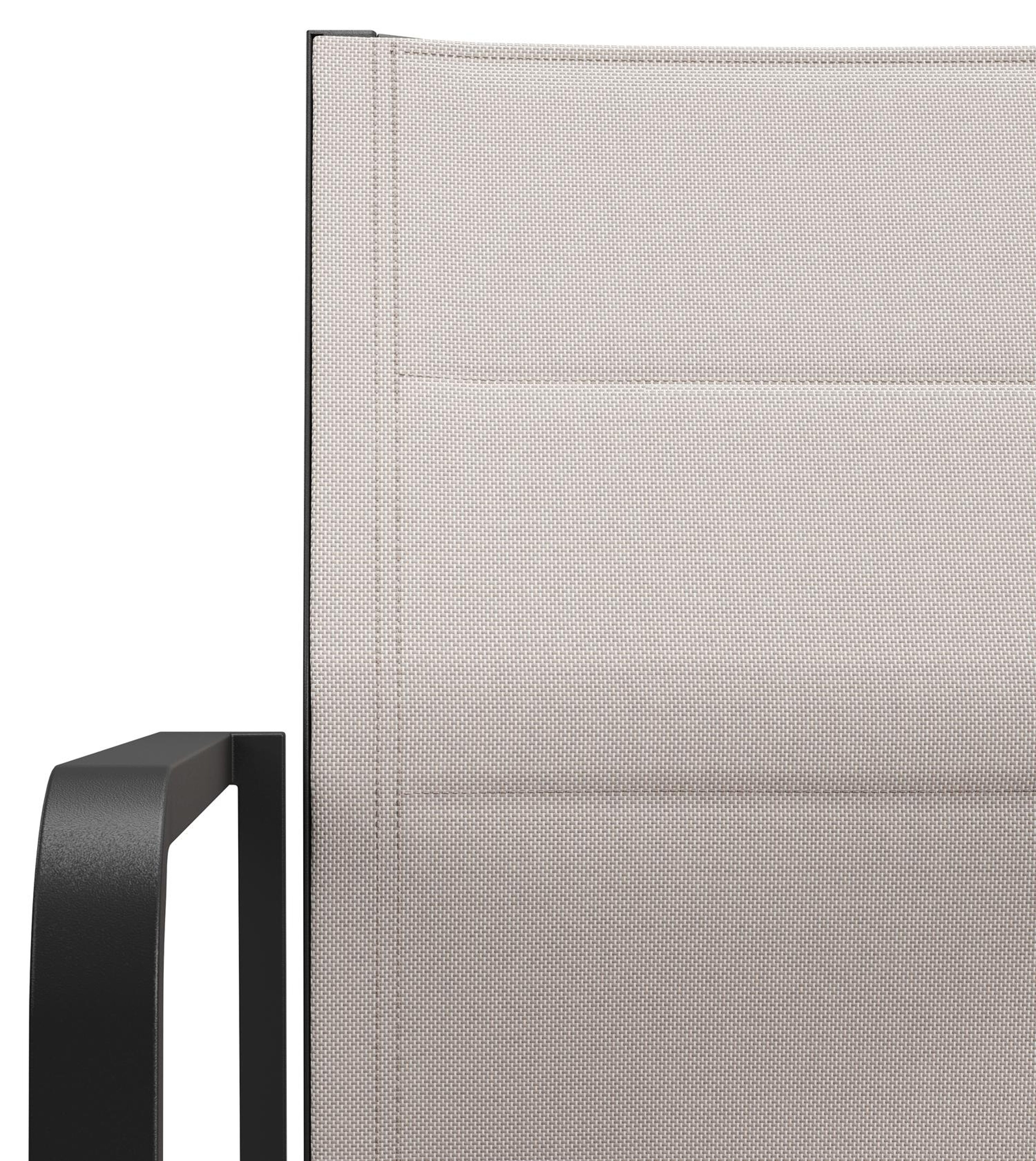 Como stapelbare tuinstoel in zwart aluminium en beige dubbele textilene