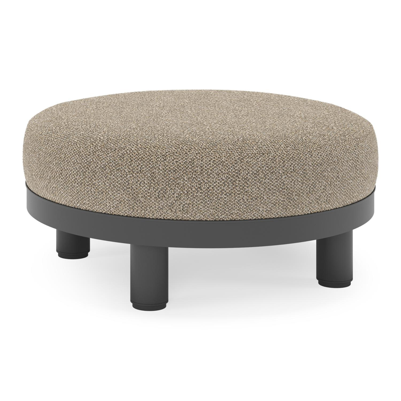 Donato lounge poef in zwart aluminium met All Weather Cosytica Madagascar Burch kussen