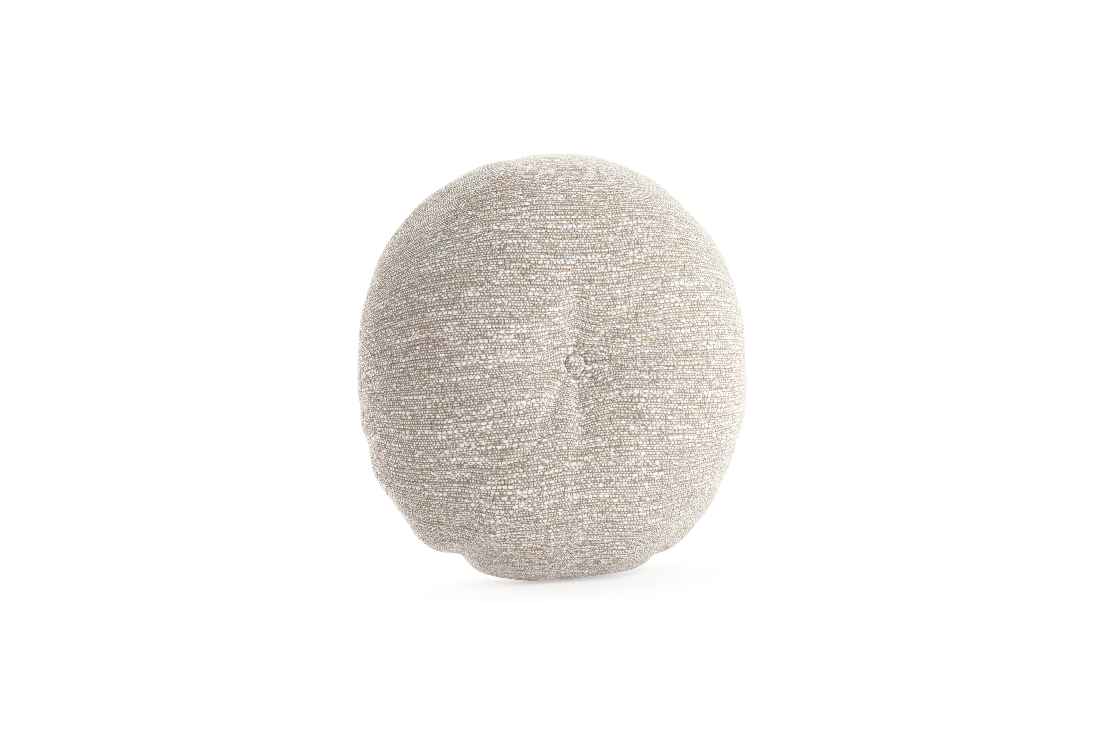 Rond sierkussen in all weather sunbrella luxe tundra sand