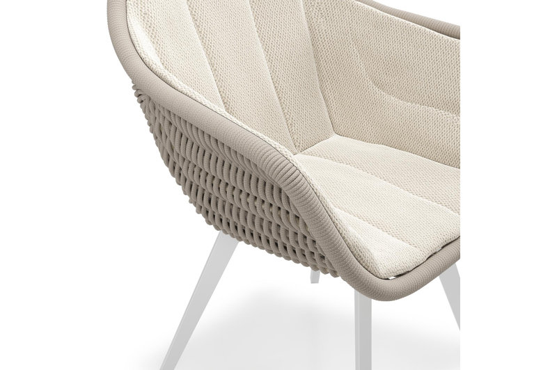 Pagino tuinstoel in wit aluminium en beige ronde wicker met kussen in lopi marble all weather sunbrella® luxe