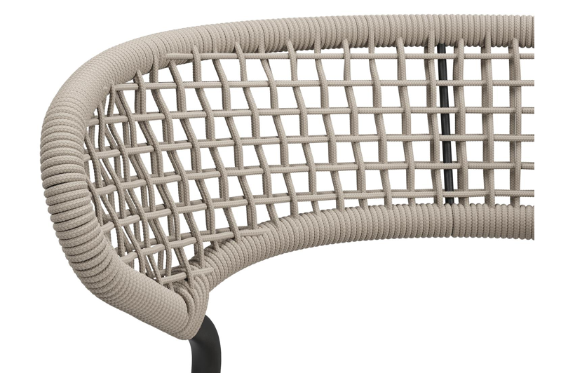 Donato XL tuinstoel in zwart aluminium en beige vierkant geweven ronde rope