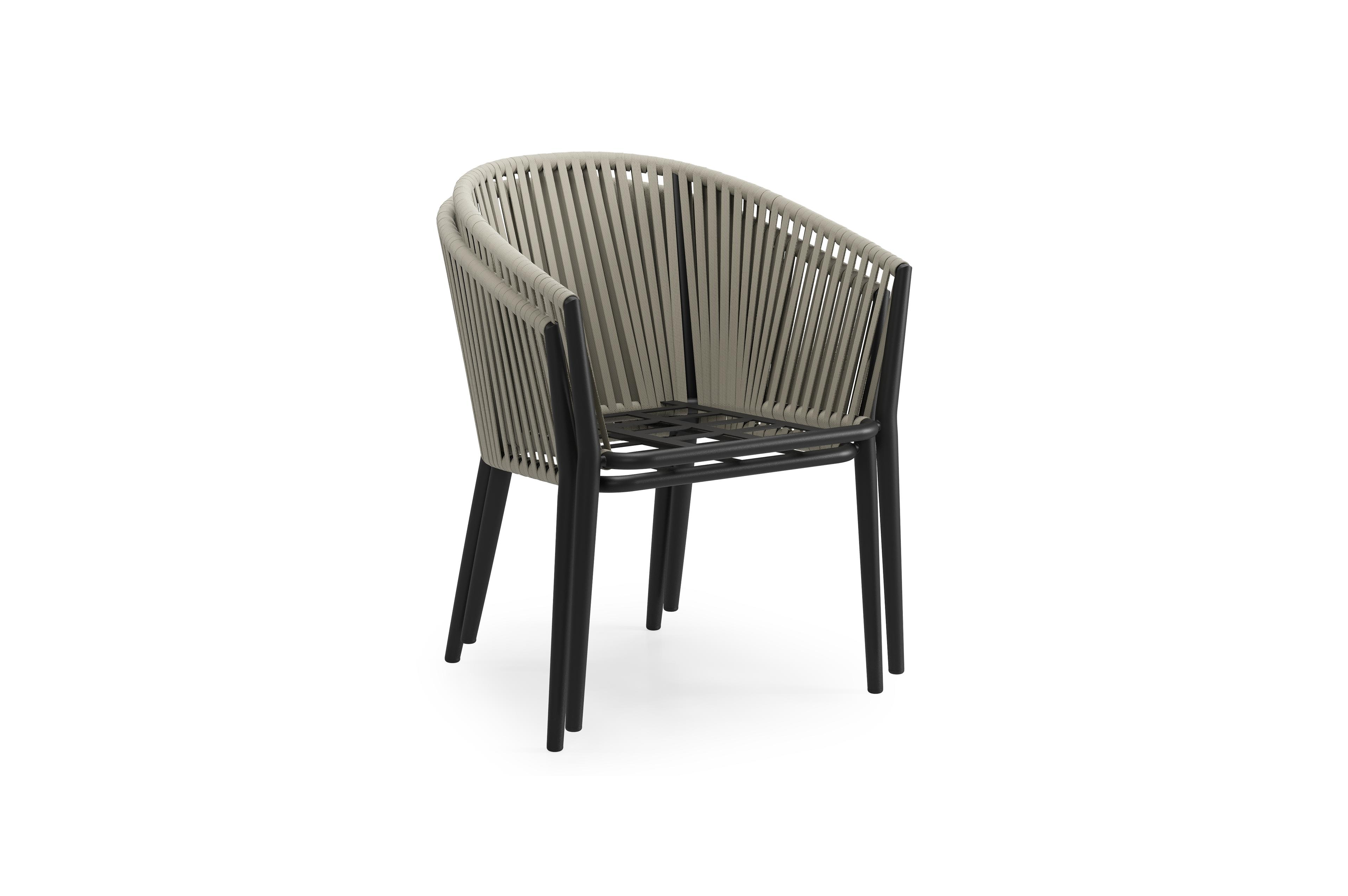 Orso tuinstoel in zwart aluminium en beige verticaal geweven rope met kussen in chartres pewter all weather sunbrella® luxe