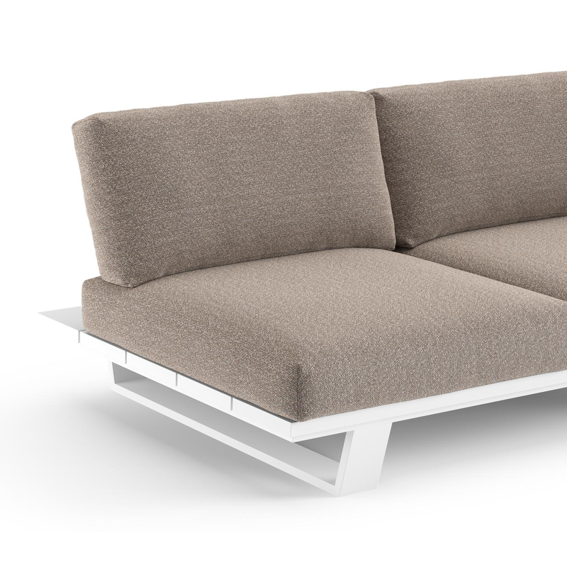 Canapé de jardin Pagino en aluminium blanc et coussins en all weather sunbrella® luxe wander manioc