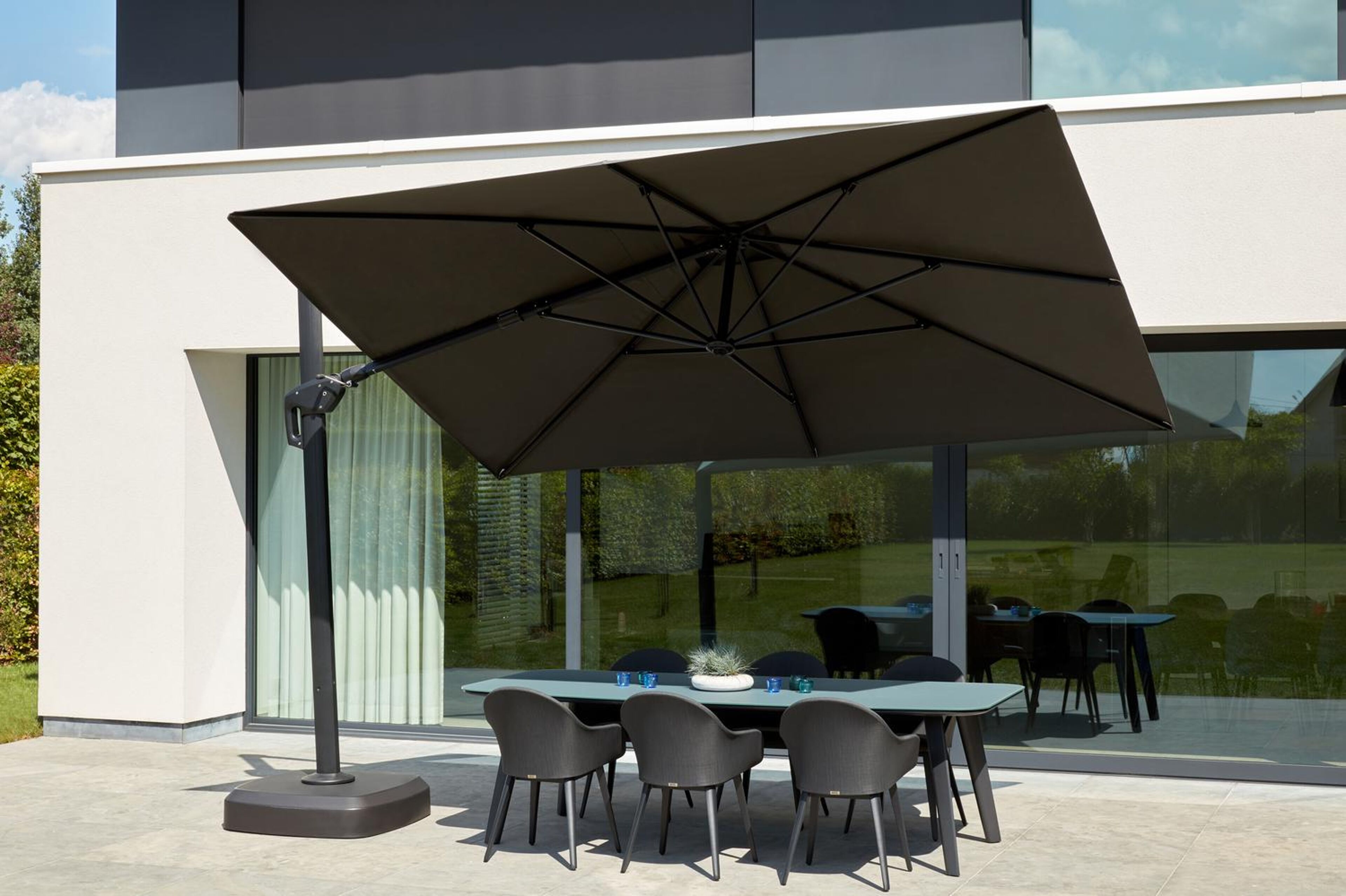 Minore parasolvoet zwart kunststof van 250 kg met wielen