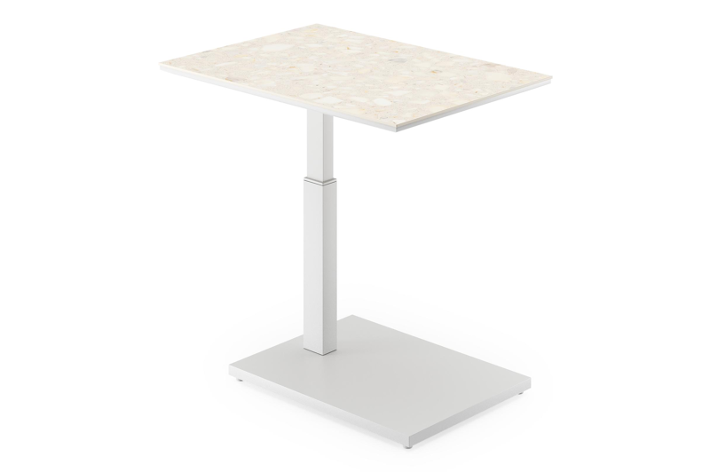 Cirello bijzettafel in wit aluminium en retrostone volkeramiek - L 70 x B 80 x H 66 cm