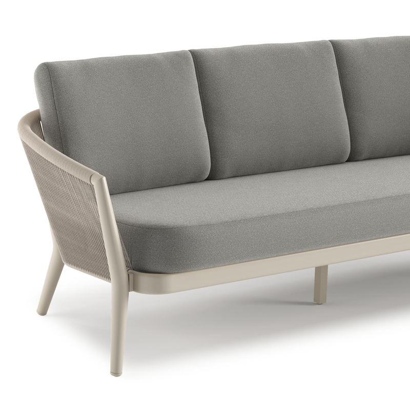 Canapé de jardin Orso en aluminium beige en corde ronde tissée verticalement beige et coussins en all weather sunbrella® luxe Savane Zinc