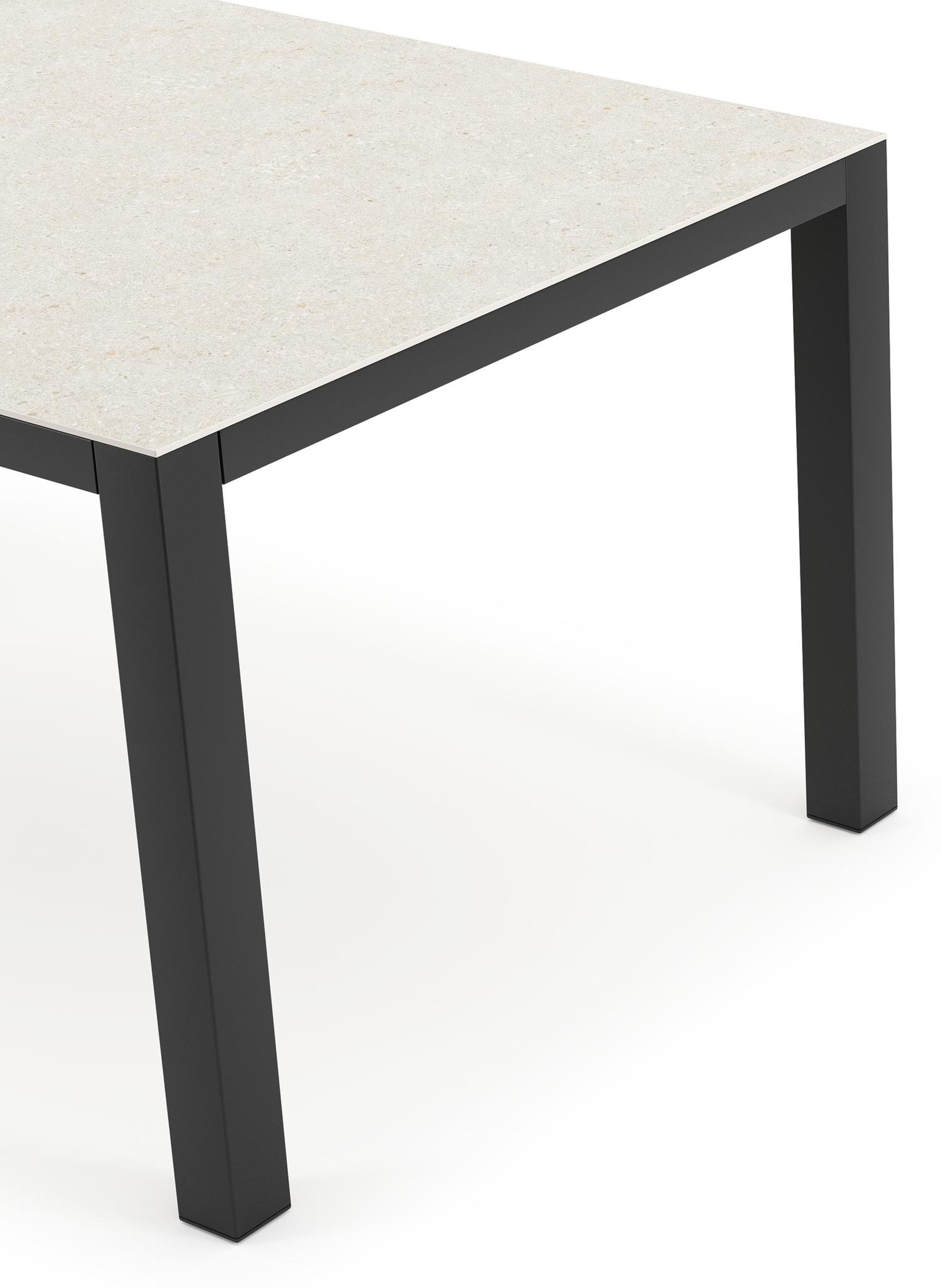 Como tuintafel rechthoekig in zwart aluminium en volkeramiek shilin - L 160 x B 100 x H 75 cm