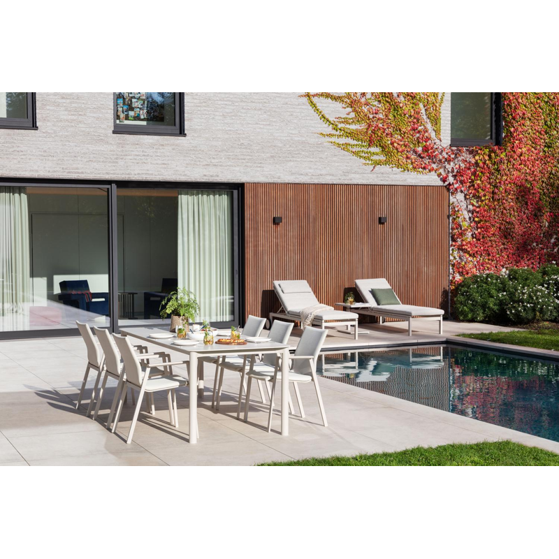 Madura tuinstoel in beige aluminium en beige comfort textileen