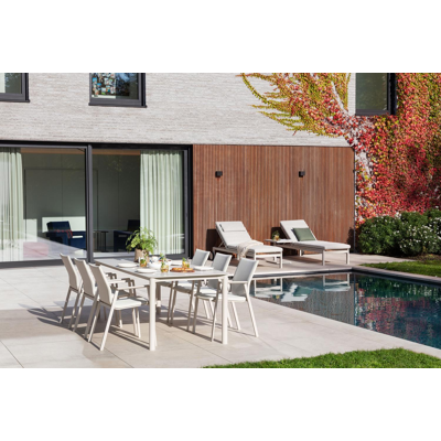 Madura tuinstoel in beige aluminium en beige comfort textileen