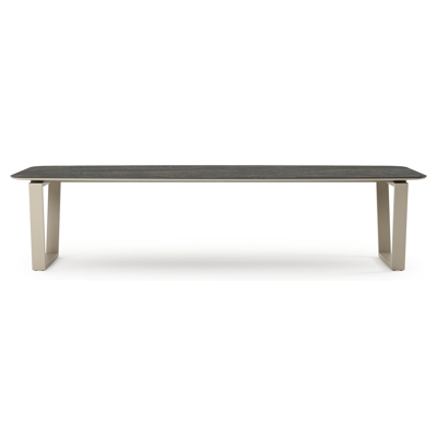 Table de jardin Pagino forme de bateau en aluminium beige et céramique pleine Black Obsession - Lg. 315 x Lrg. 115 x Haut. 73 cm