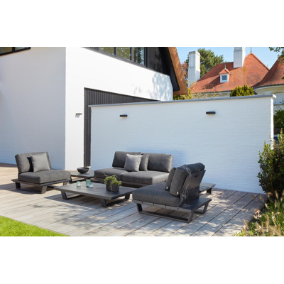 Pagino loungebank in zwart aluminium met natte nature grey all weather sunbrella® luxe kussen