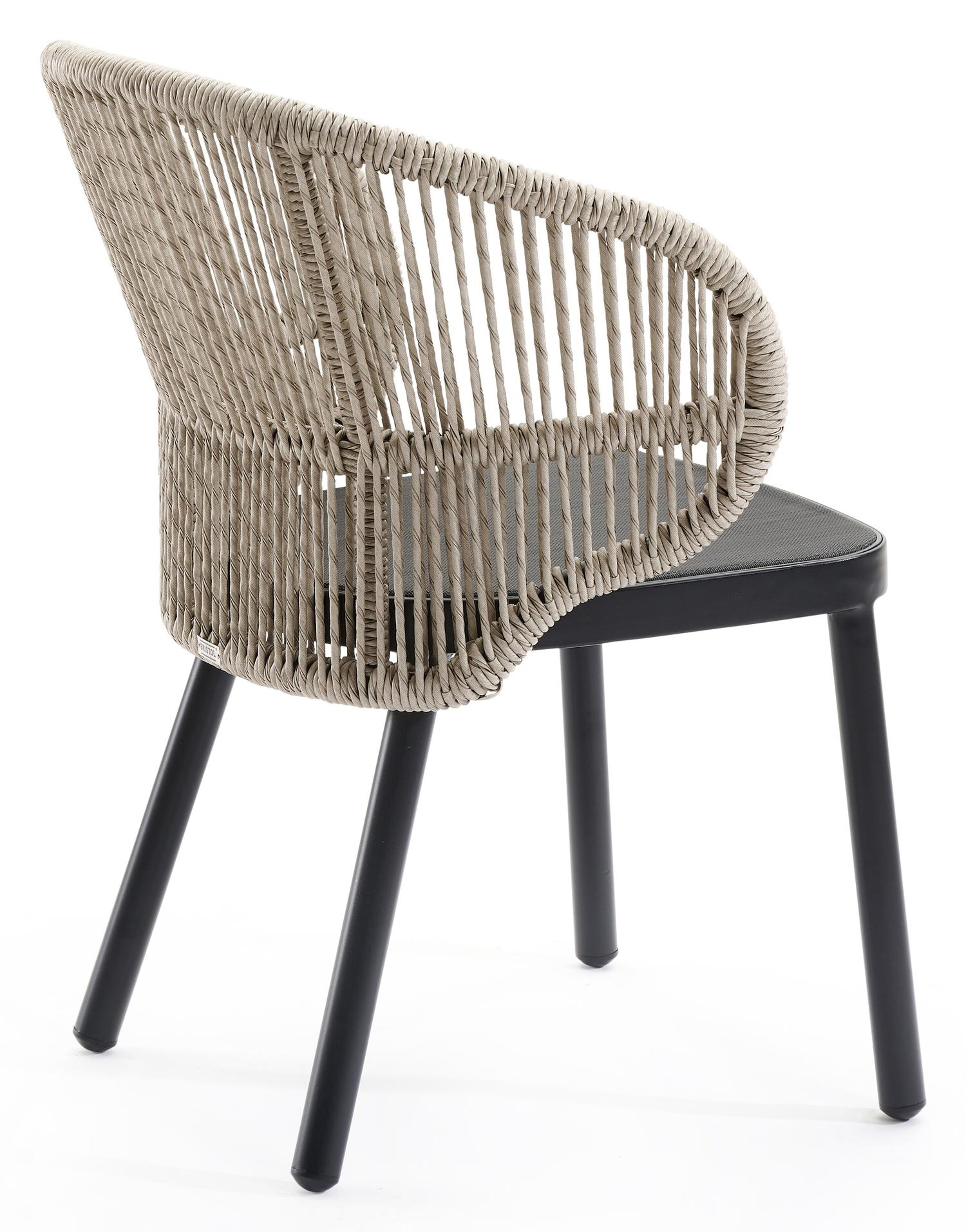Lugano tuinstoel in zwart aluminium en beige gedraaide ronde wicker