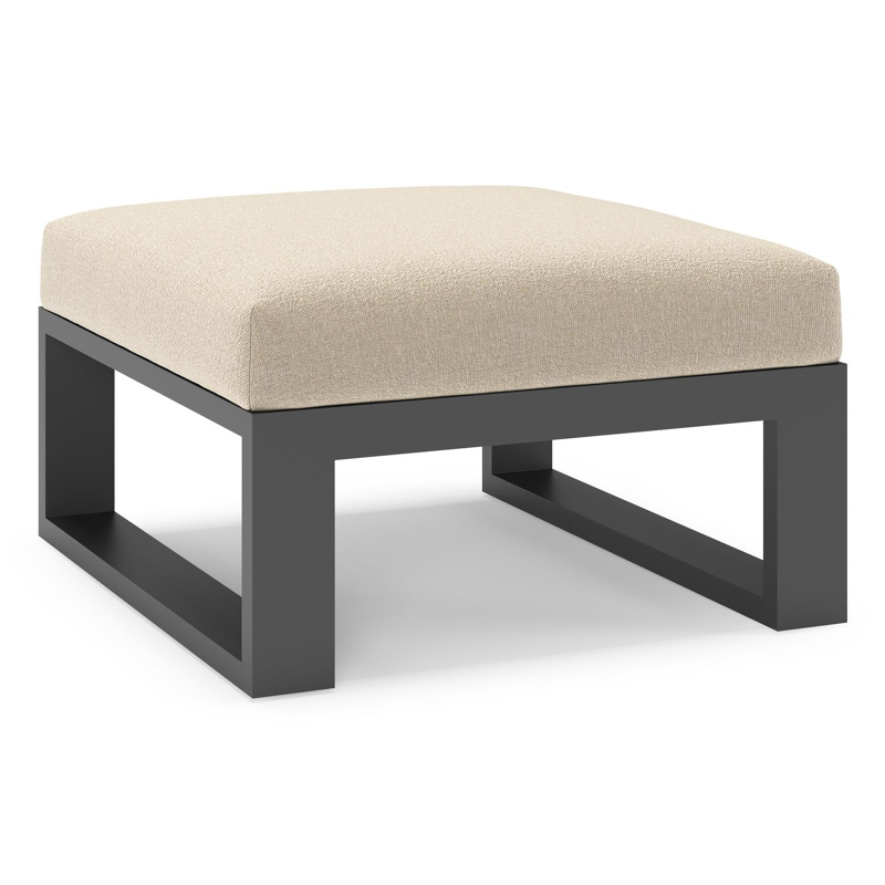Verato poef in zwart aluminium met marbella sand all weather cosytica kussen