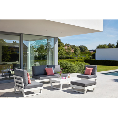 Modica lounge poef in wit aluminium met grijs textilene kussen