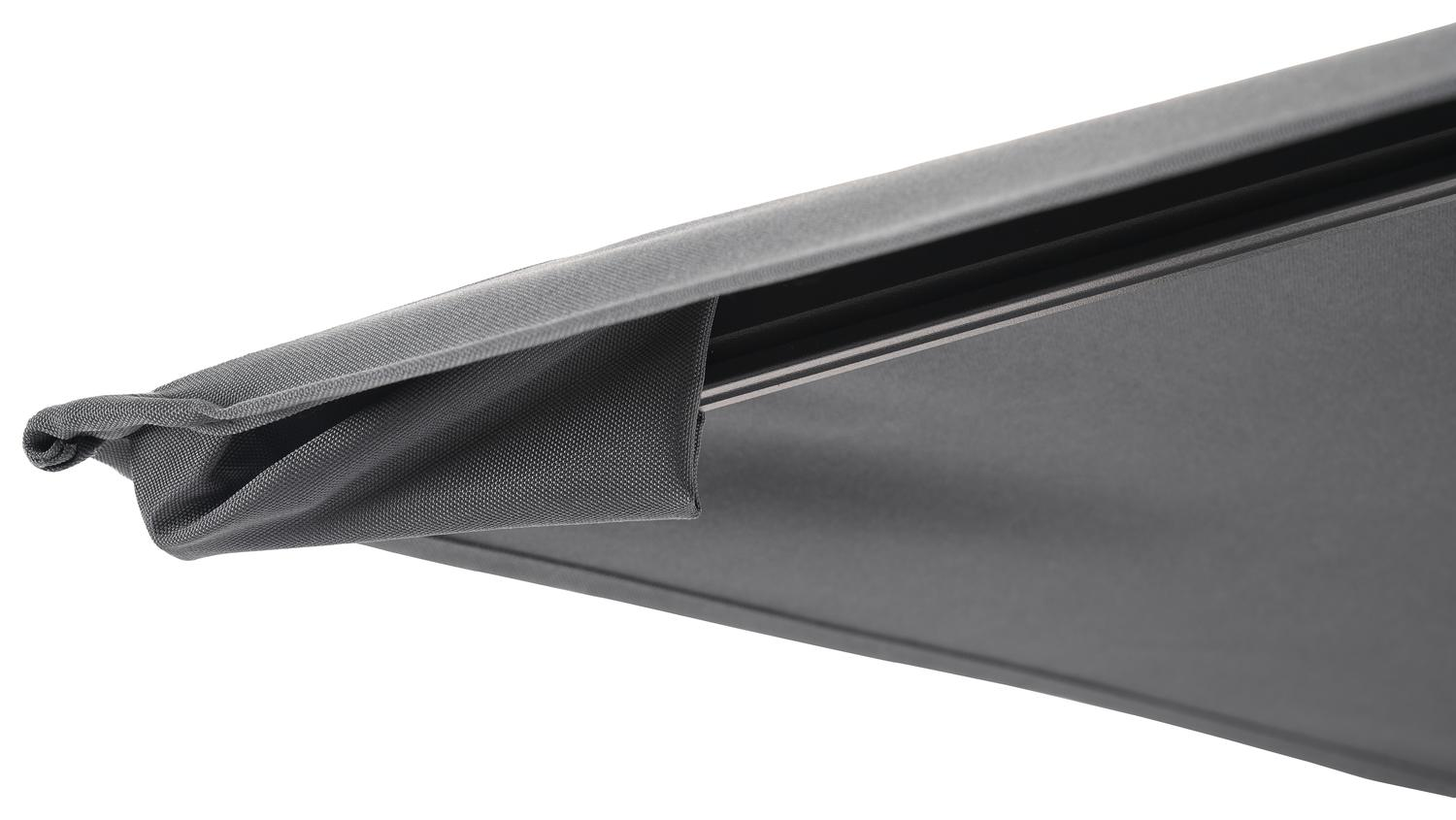 Parasol pendant Avola avec fonction tilt en aluminium noir avec toile de parasol en all weather sunbrella® premium gris - Larg1 300 x Larg2 300 cm (sans pied de parasol)