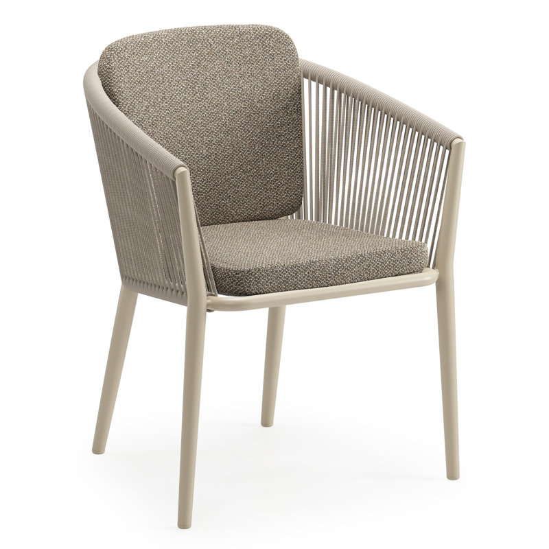 Orso tuinstoel in beige aluminium en beige verticaal geweven ronde rope met zitkussen in All Weather Cosytica Madagascar Burch