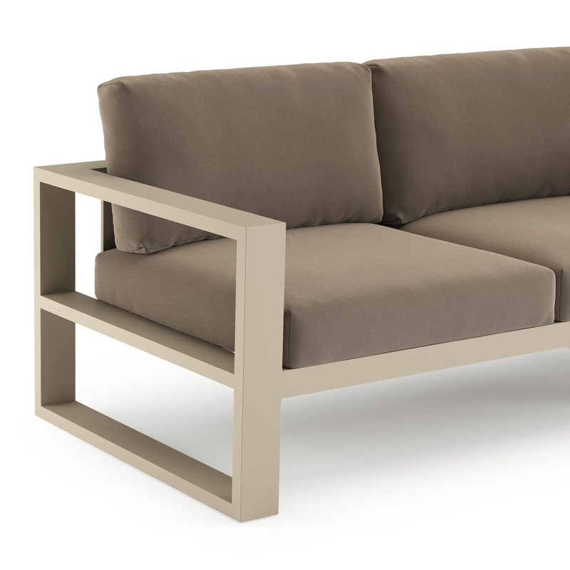 Verato loungehoek in beige aluminium met natte heather grey all weather sunbrella® luxe kussen