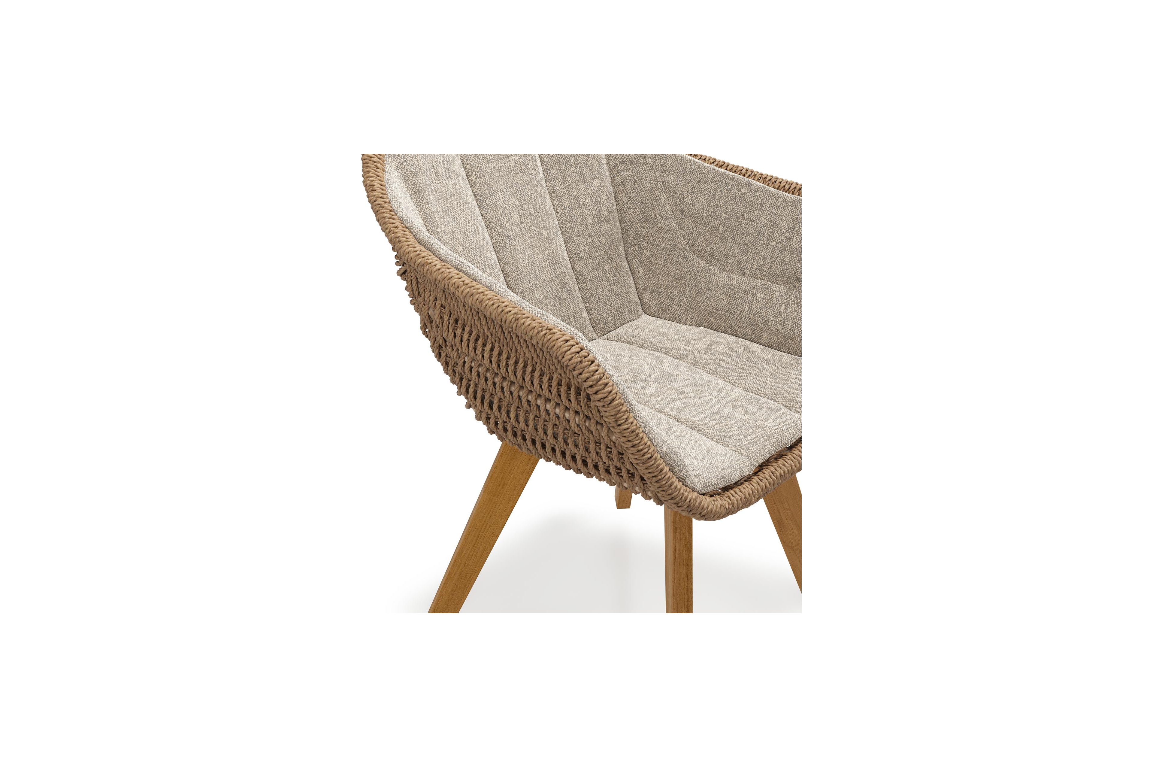 Pagino tuinstoel in teak en bruin ronde wicker met kussen in chartres pewter all weather sunbrella® luxe