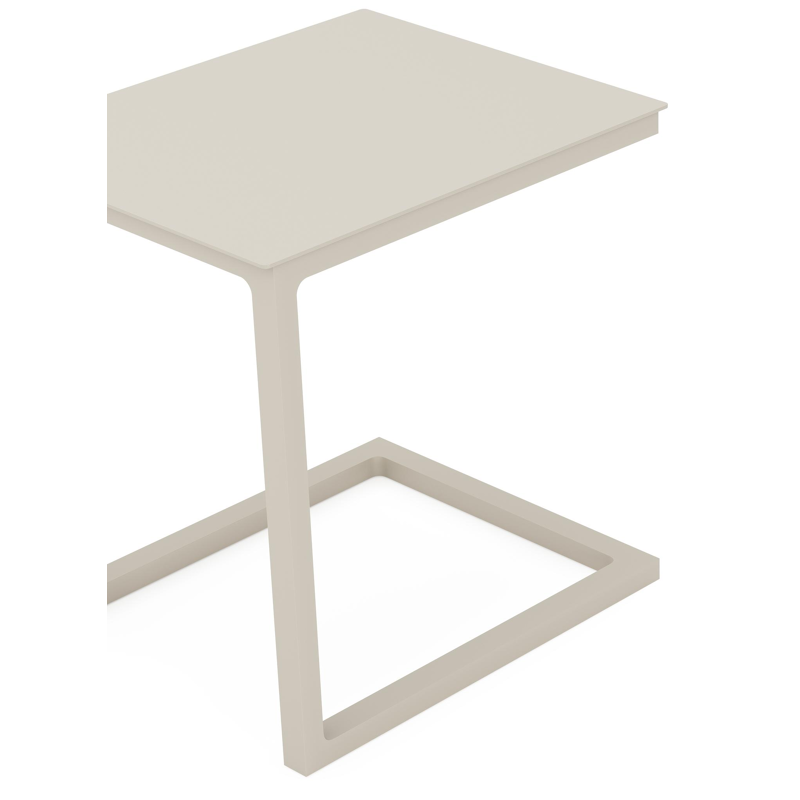 Servio bijzettafel in beige aluminium - L 40 x B 34 x H 56 cm