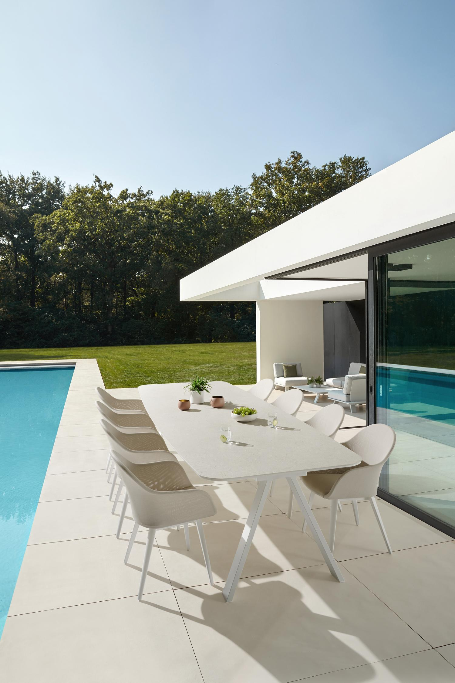 Cesano tuinstoel in wit aluminium en beige dubbele textilene