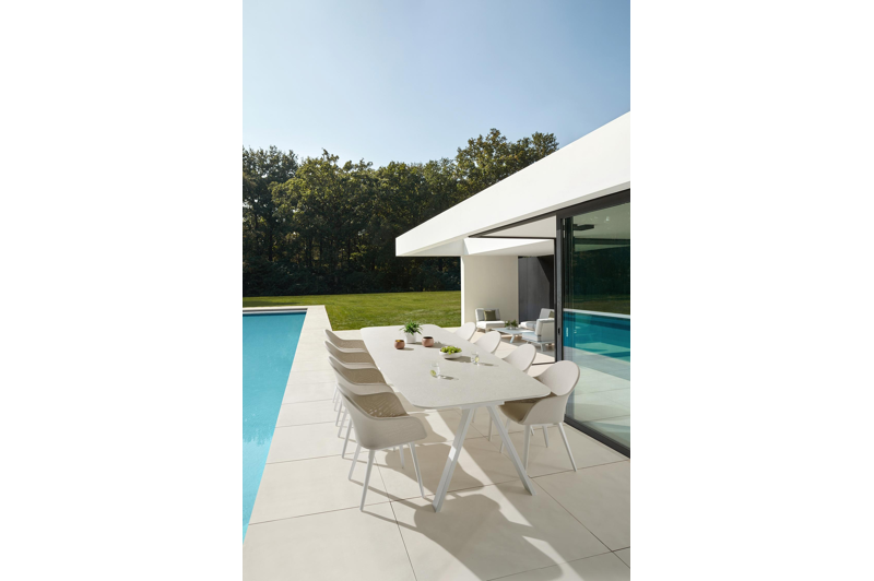 Cesano tuinstoel in wit aluminium en beige dubbele textilene